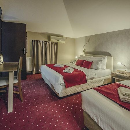 Hotel Bell Leskovac  Bagian luar foto