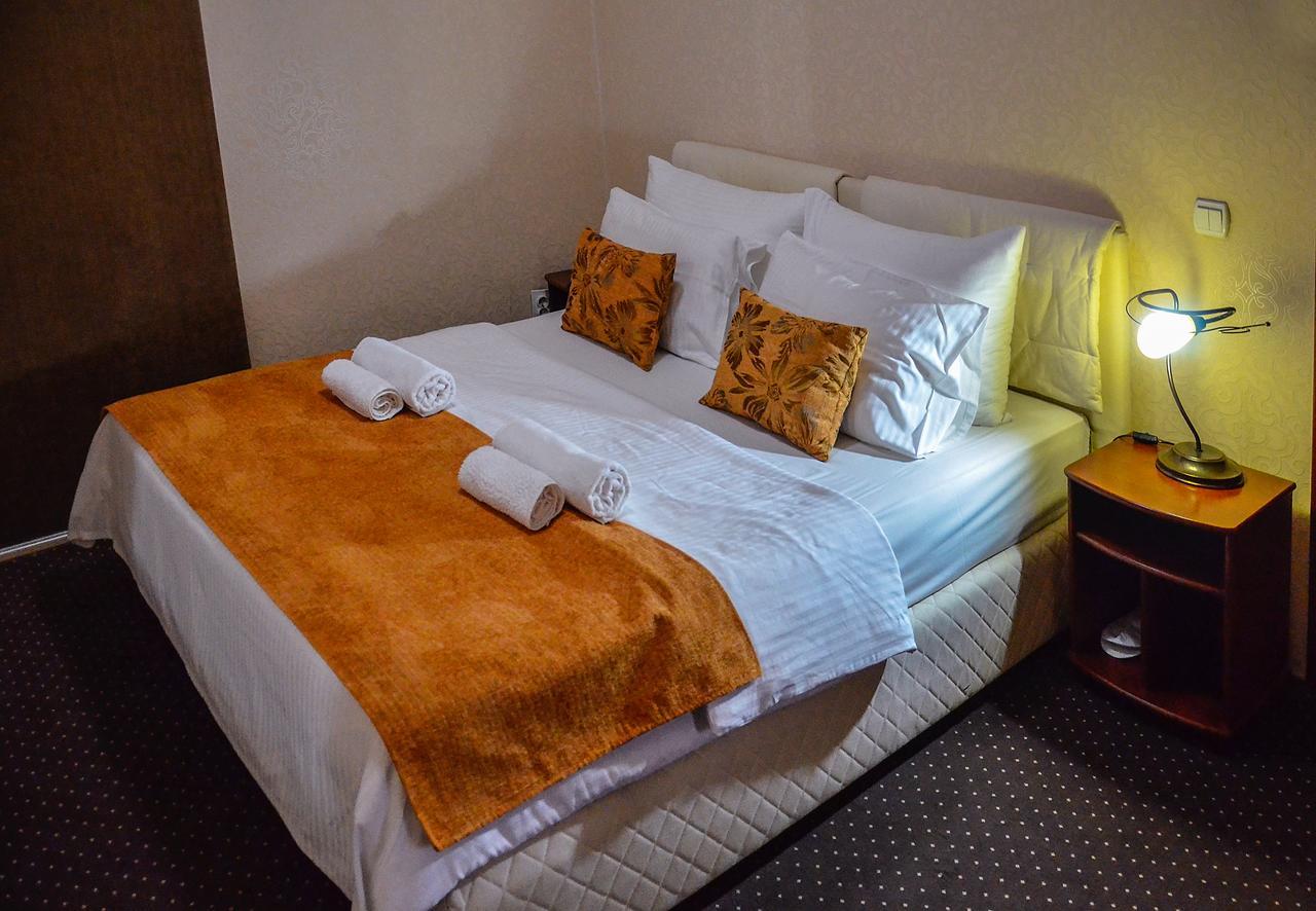 Hotel Bell Leskovac  Bagian luar foto