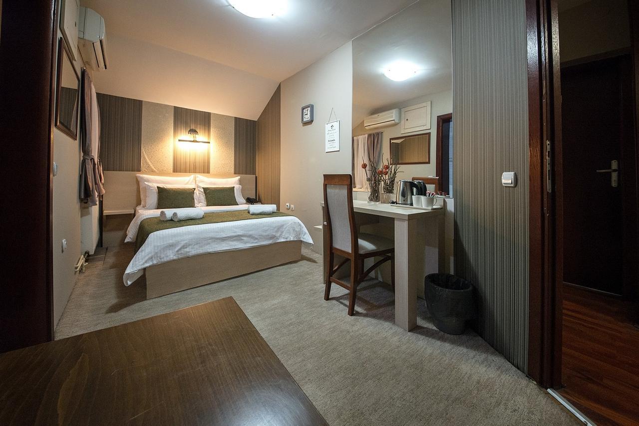 Hotel Bell Leskovac  Bagian luar foto