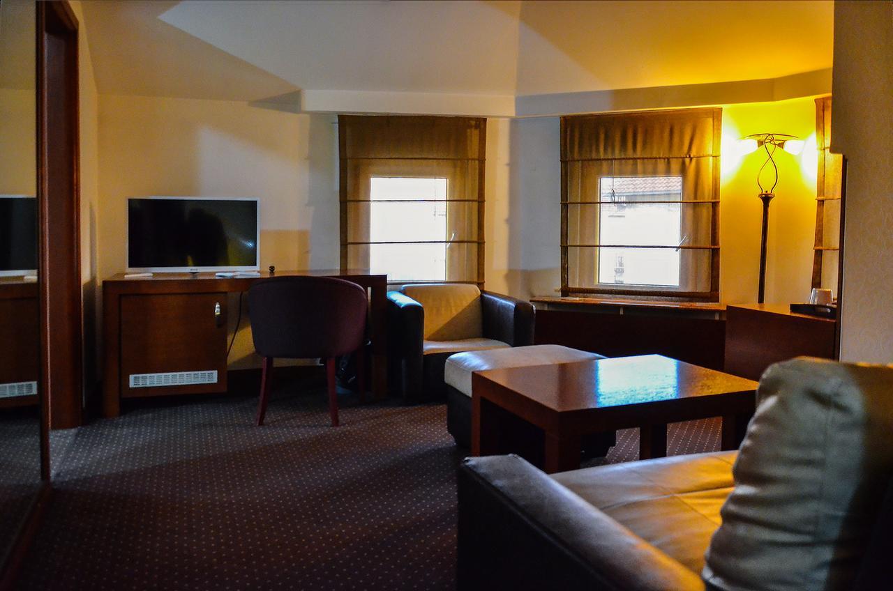 Hotel Bell Leskovac  Bagian luar foto