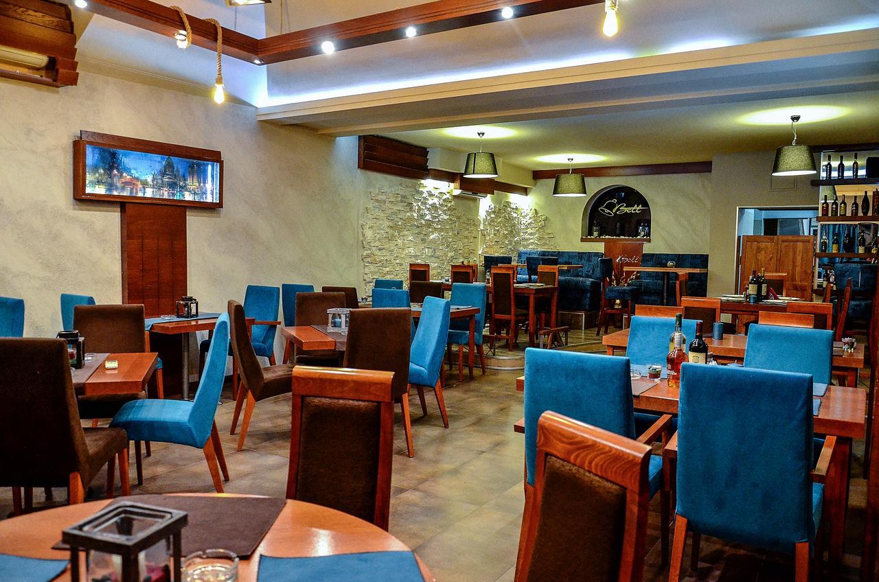 Hotel Bell Leskovac  Bagian luar foto
