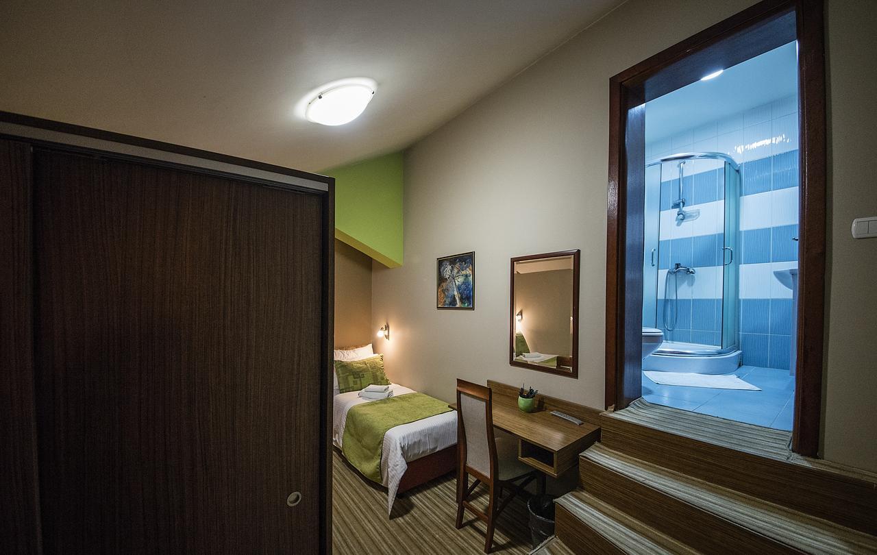 Hotel Bell Leskovac  Bagian luar foto