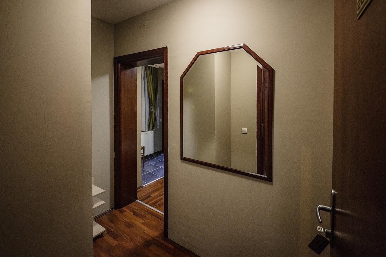 Hotel Bell Leskovac  Bagian luar foto