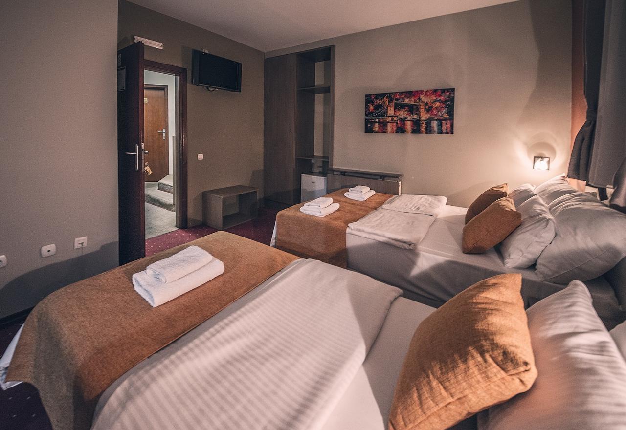 Hotel Bell Leskovac  Bagian luar foto