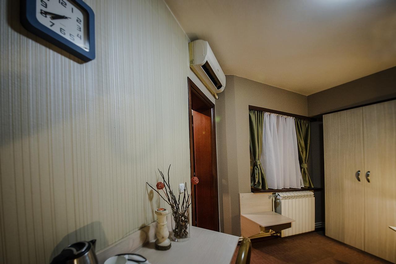 Hotel Bell Leskovac  Bagian luar foto